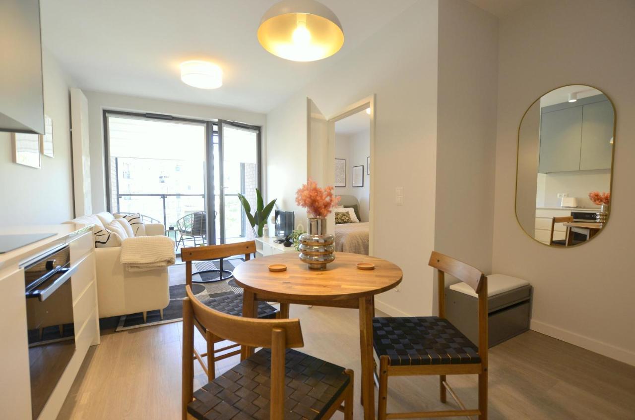 Green Estate Old Town Apartment, Private Parking, Balcony Danzica Esterno foto