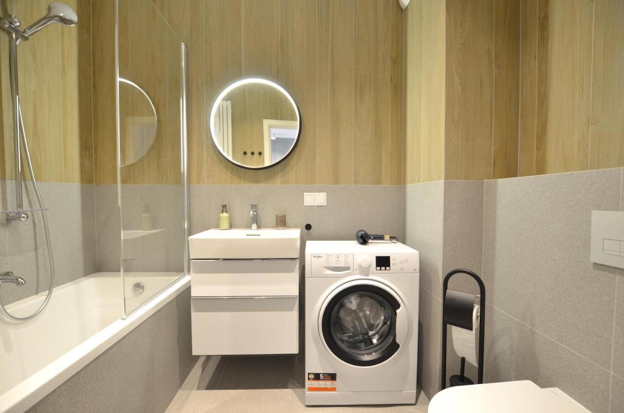 Green Estate Old Town Apartment, Private Parking, Balcony Danzica Esterno foto